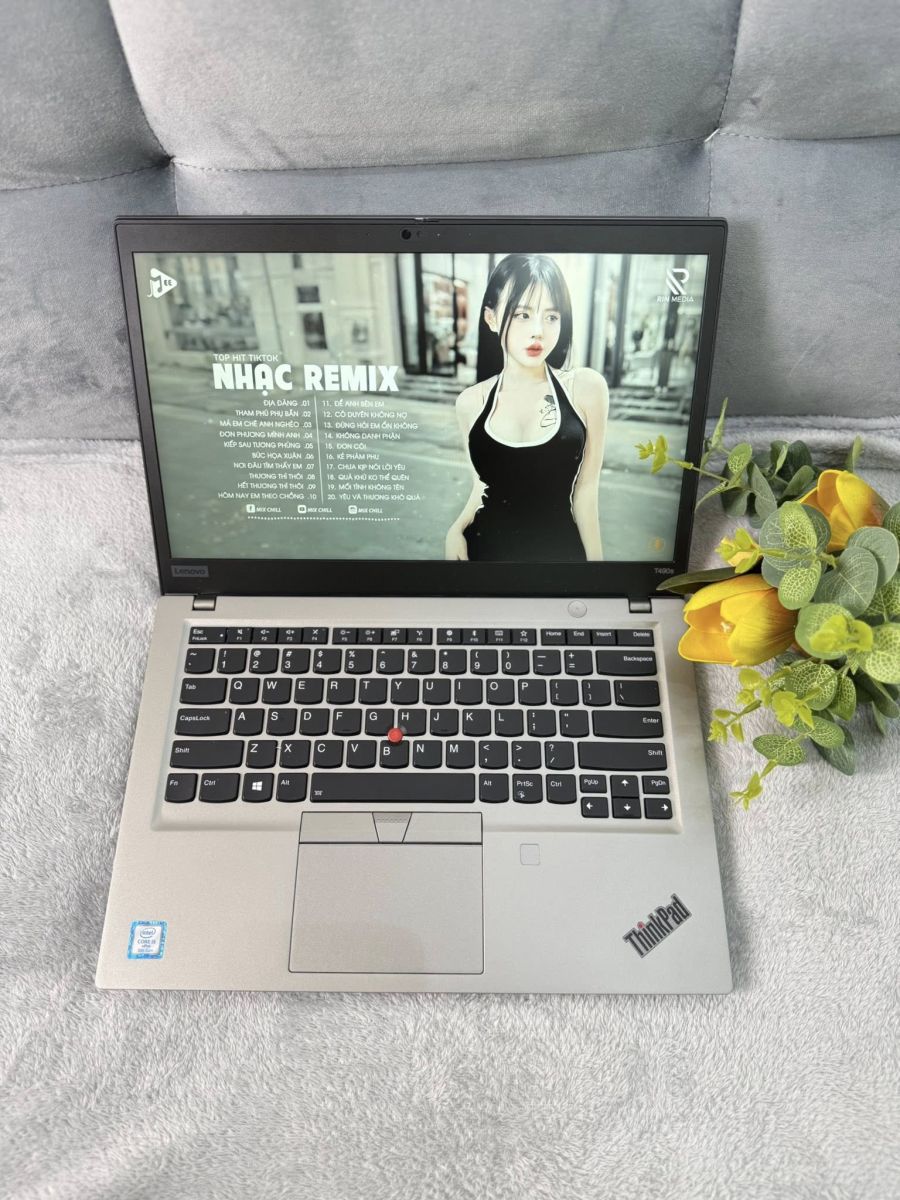laptop cũ tại tân bình tân phú