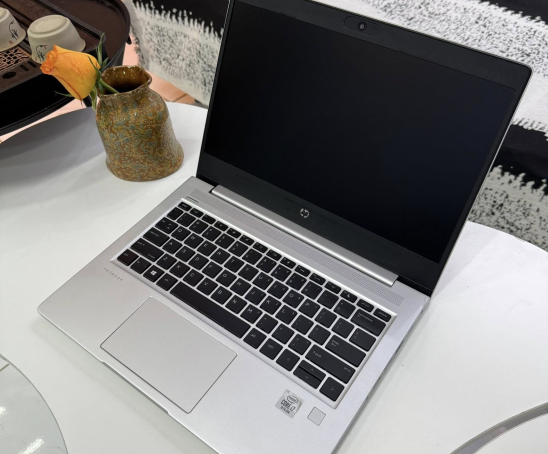 HP probook 430 G7 i7