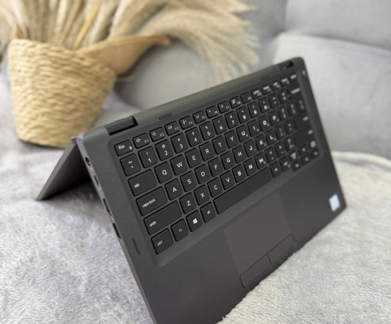 Dell latitude 5300 2in1