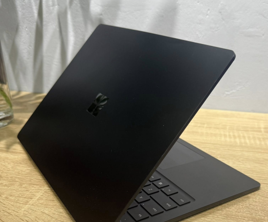 Microsoft Surface Laptop 3 chip i5